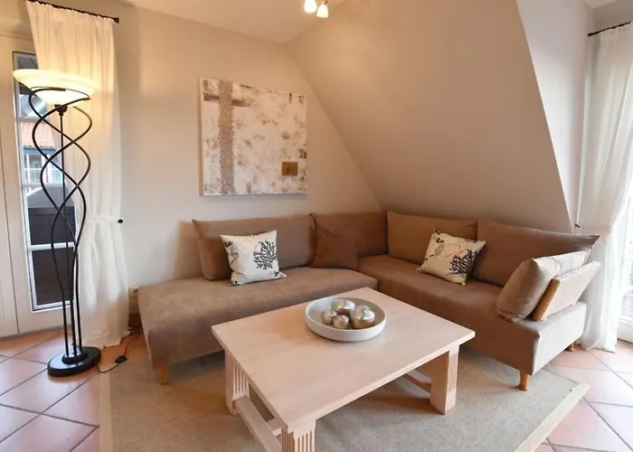 Lorens-de-hahn-str 71, App 8 Lägenhet *